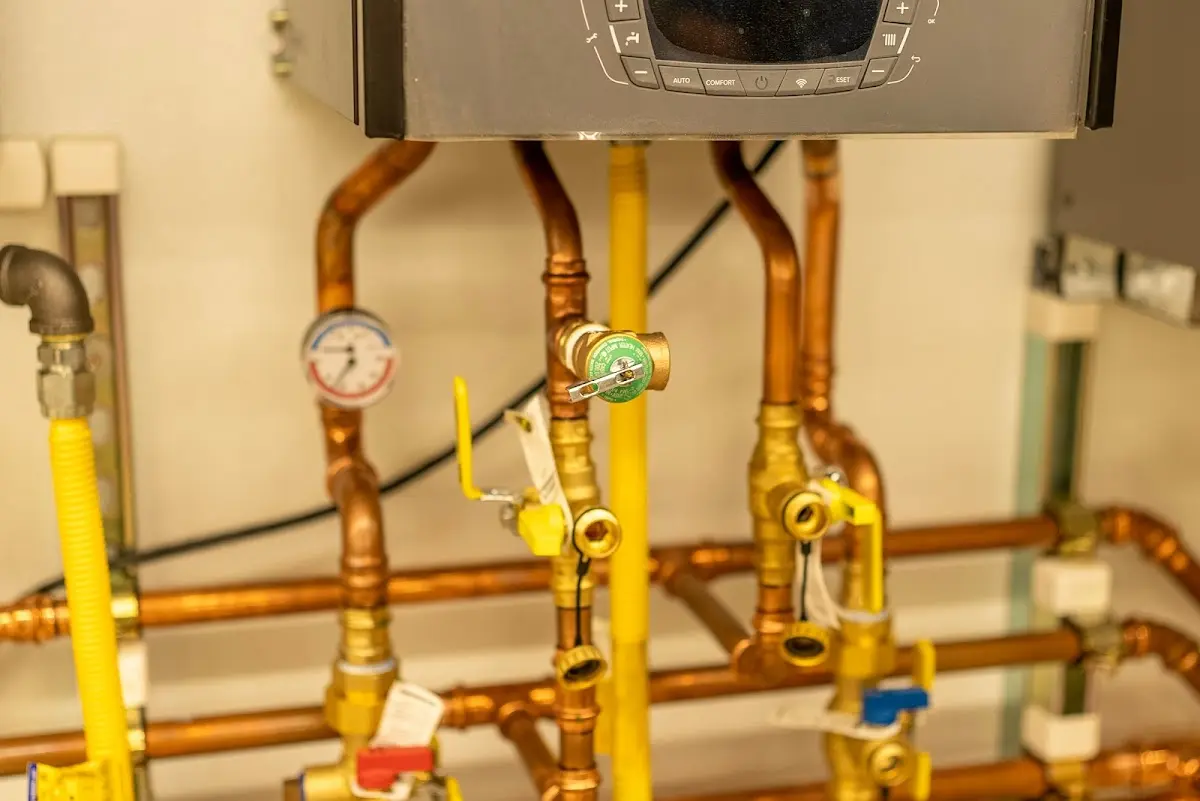 Licensed technician providing Emergency Plumbing for a homeowner in Town and Country